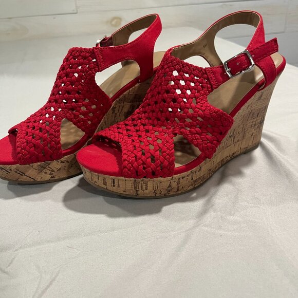 SO Red Sandal Wedge Size 8 - Picture 3 of 6